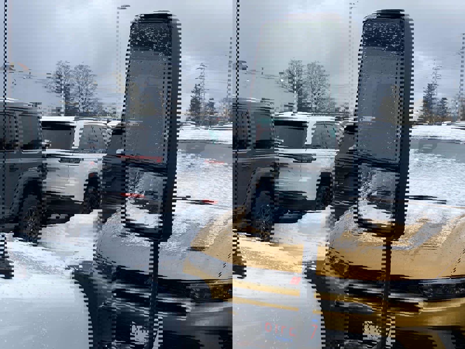 Used 2011 Ford E-350 and Econoline 350 Extended Super Duty w/ PWR Group image 33