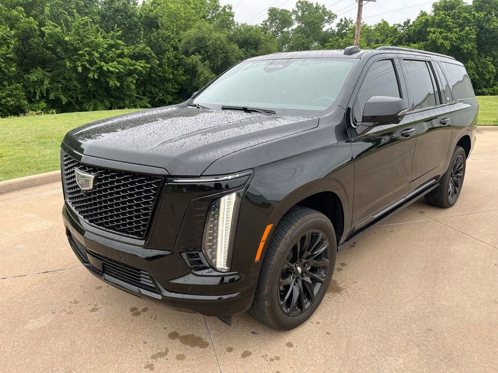 Certified 2025 Cadillac Escalade ESV Sport w/ Touring Package AWD/4WD image 1