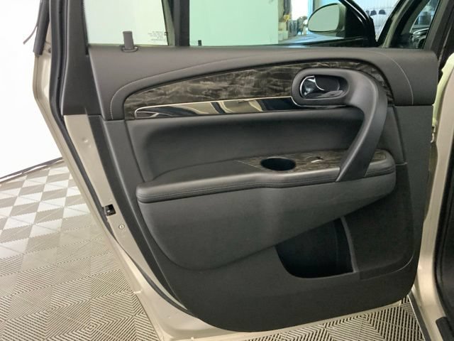 Used 2014 Buick Enclave Leather AWD/4WD image 32