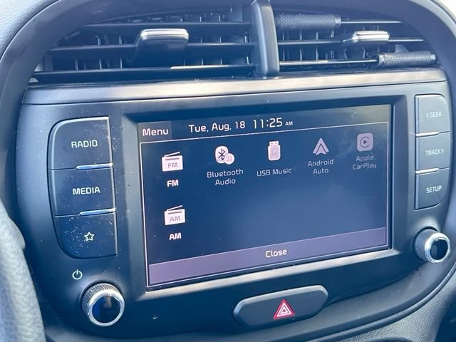 Certified 2025 Kia Soul LX w/ LX Technology Package FWD image 28