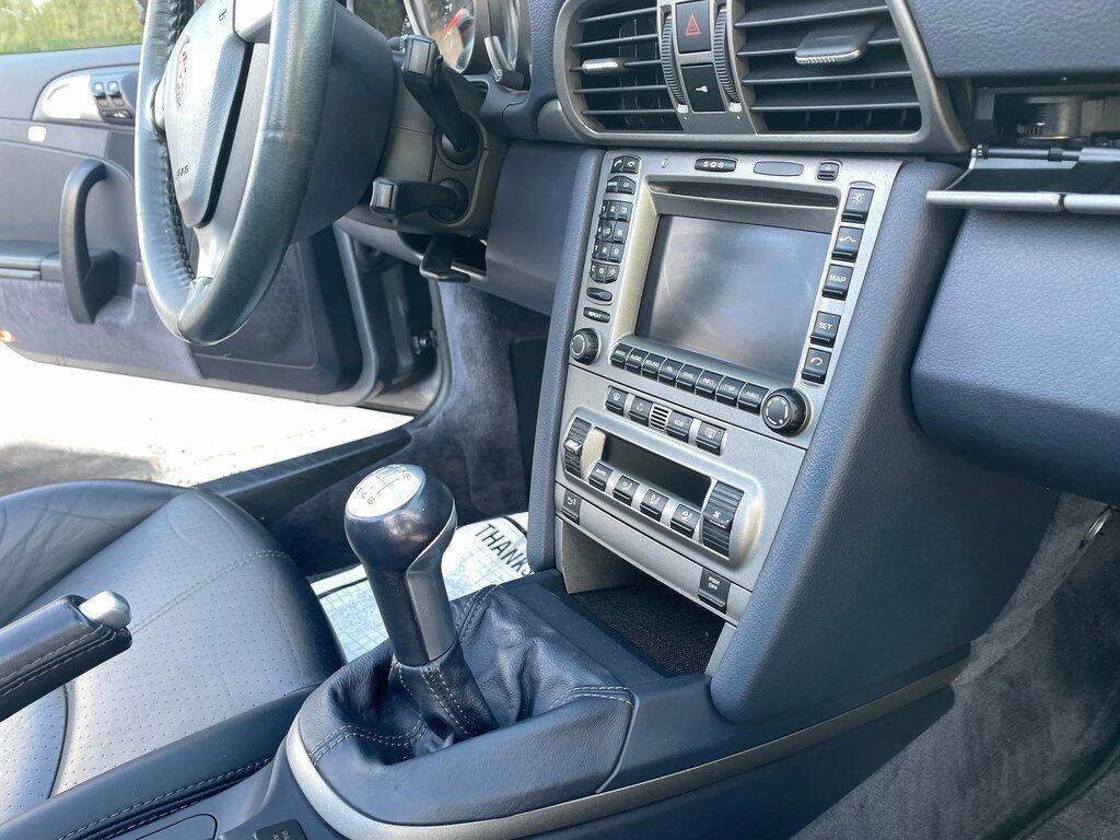 Used 2006 Porsche 911 Carrera image 48