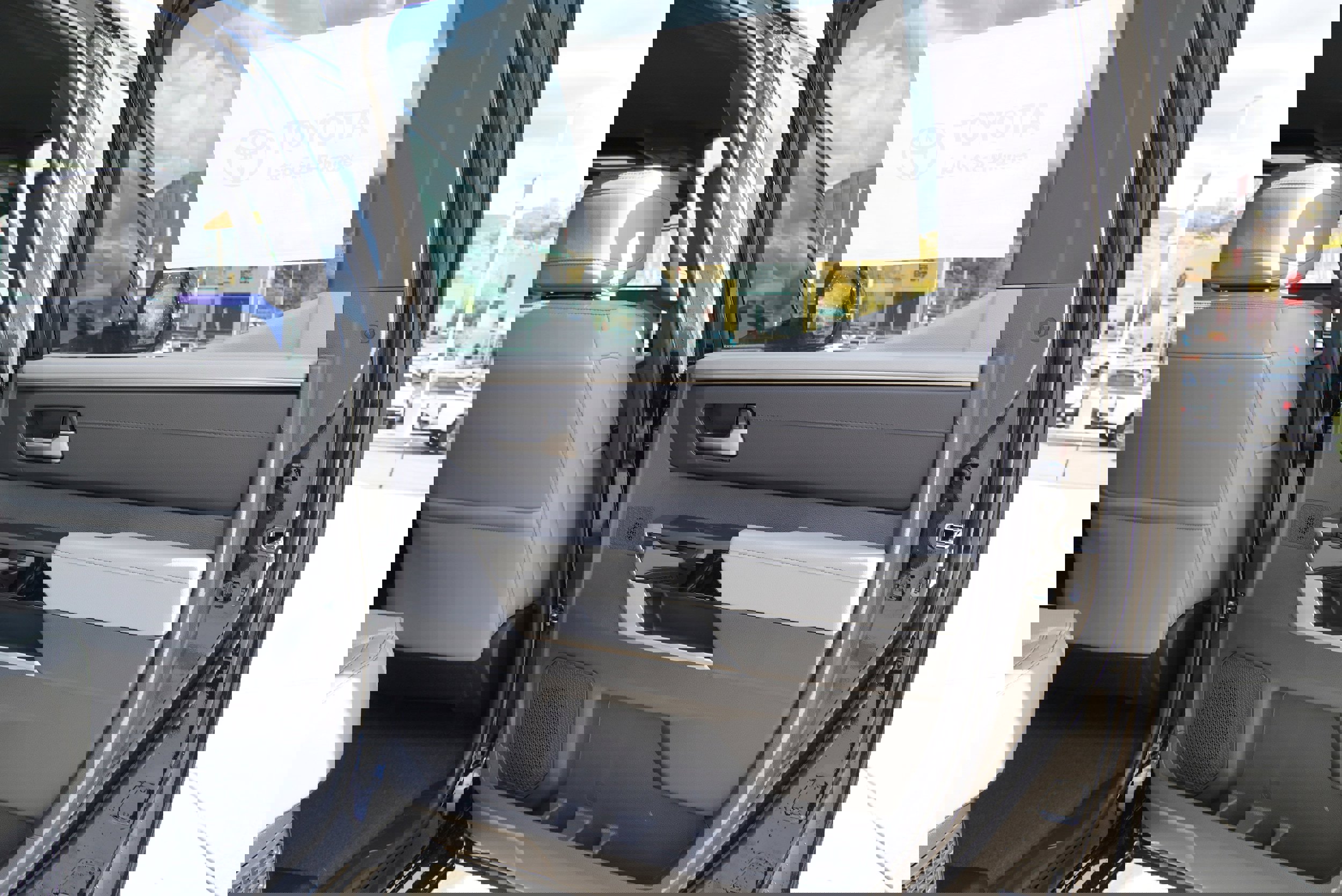 New 2026 Toyota Tundra Limited w/ Limited PVM Package image 21