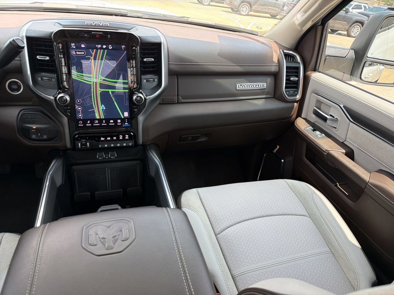 Used 2026 RAM 3500 Laramie w/ Max Tow Package AWD/4WD image 29