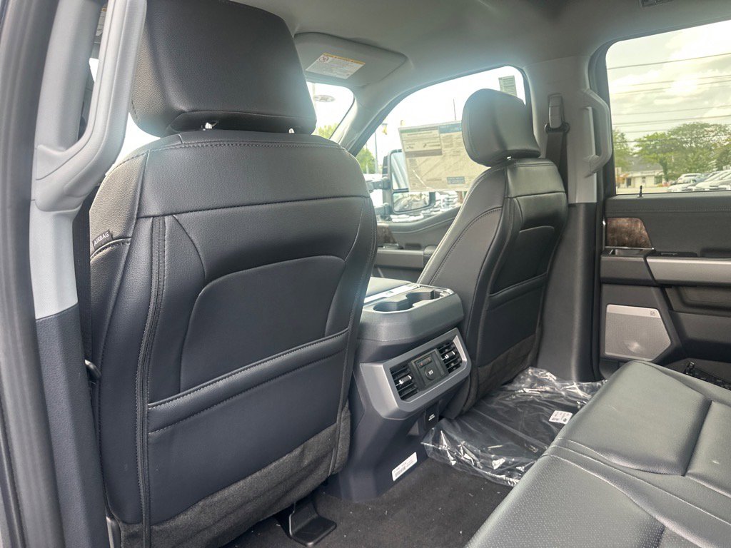 New 2026 Ford F250 Lariat image 36