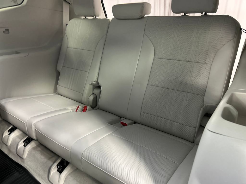 New 2026 Buick Enclave Avenir w/ Super Cruise Package image 23