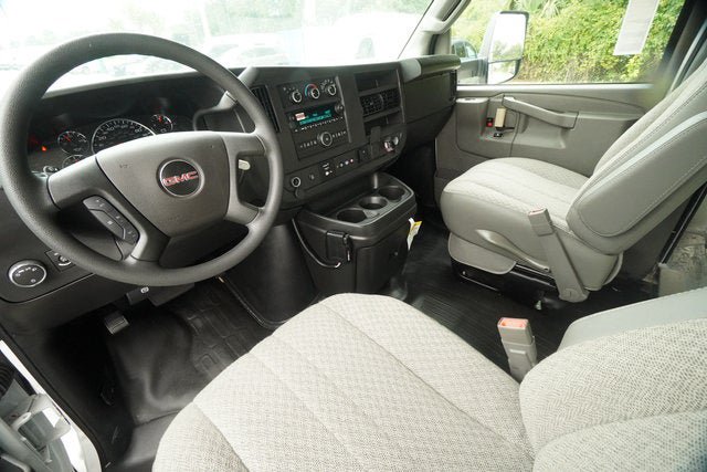 New 2025 GMC Savana 3500 w/ Power Convenience Package RWD image 40