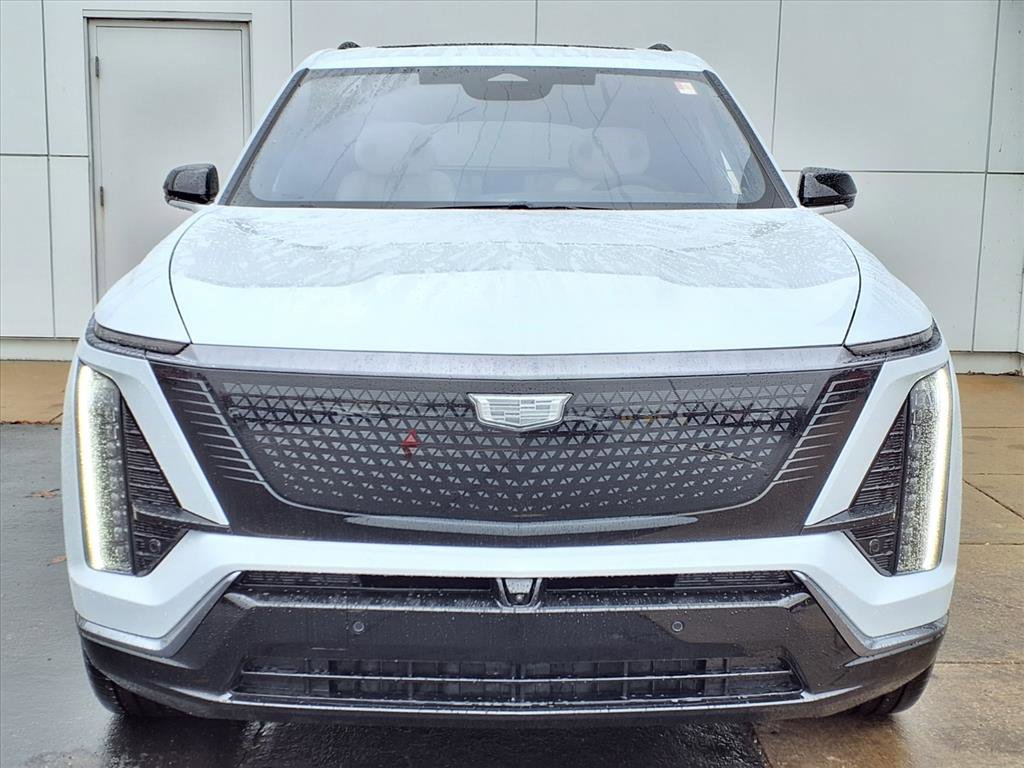 New 2026 Cadillac Vistiq Sport image 2