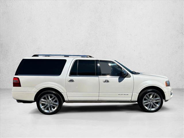 Used 2016 Ford Expedition EL Platinum RWD image 4