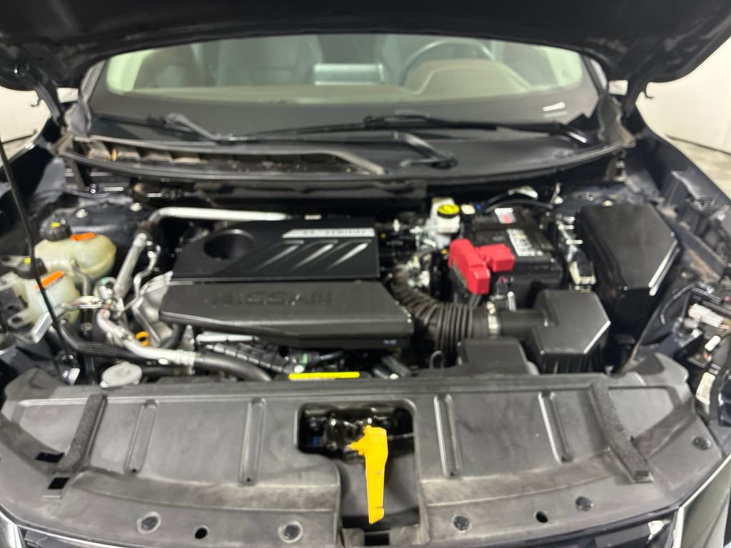 Used 2023 Nissan Rogue S AWD/4WD image 35