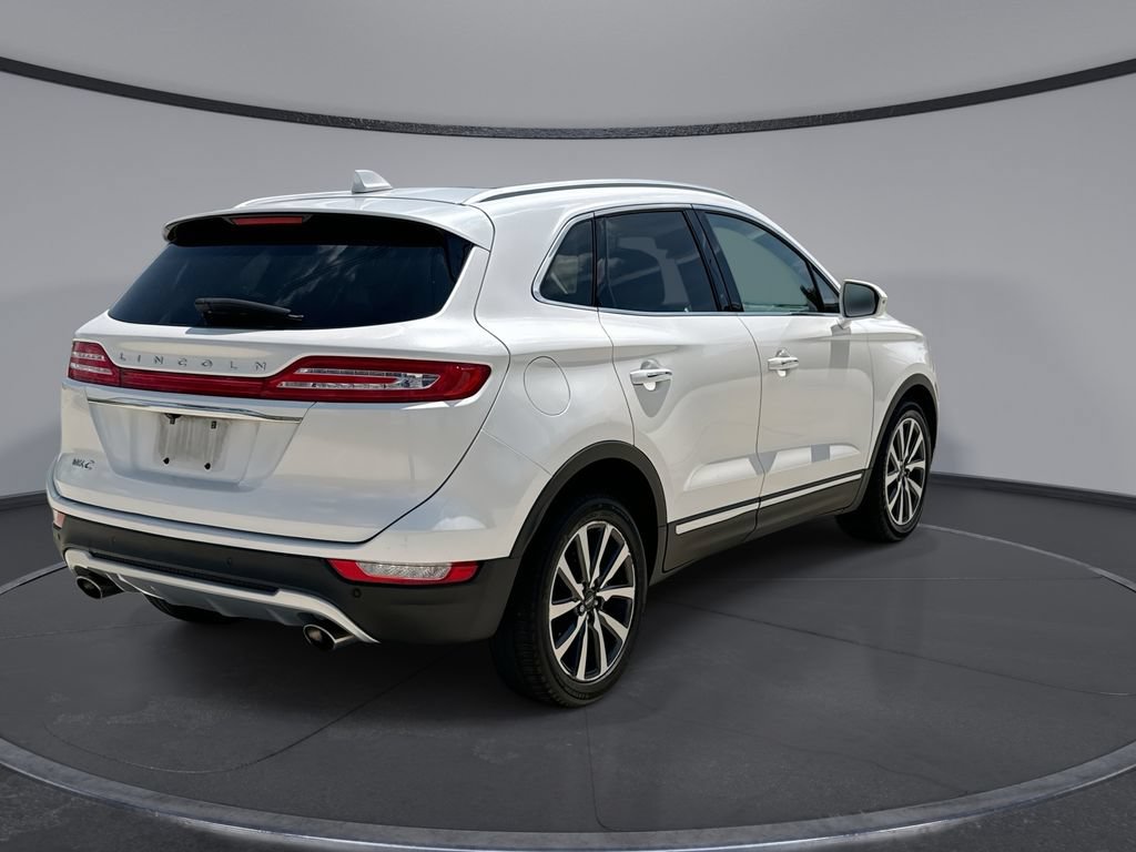 Used 2019 Lincoln MKC Reserve w/ MKC Technology Package FWD image 11