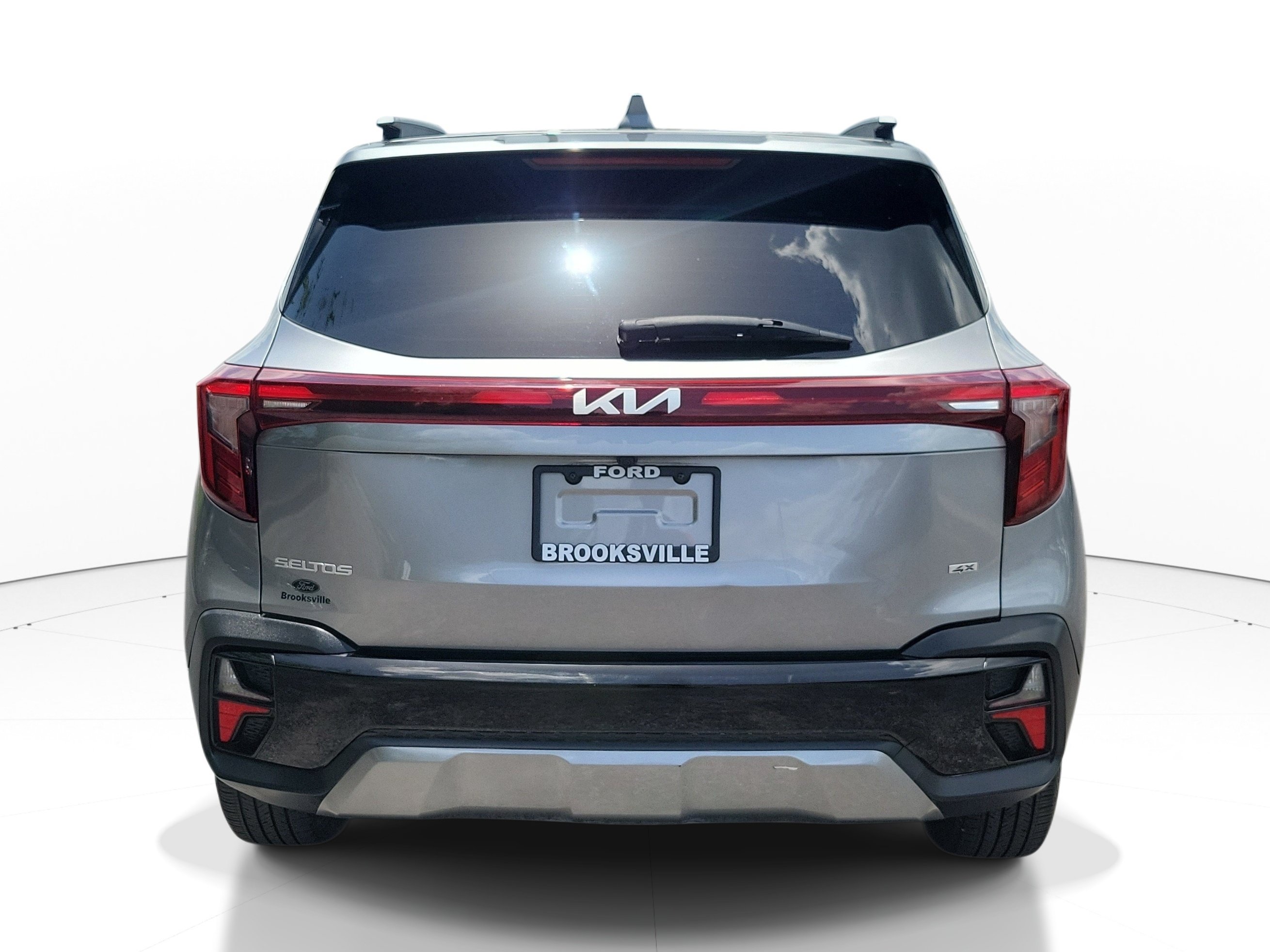 Used 2024 Kia Seltos S AWD/4WD image 5