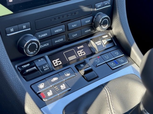 New 2025 Porsche 718 Cayman image 22