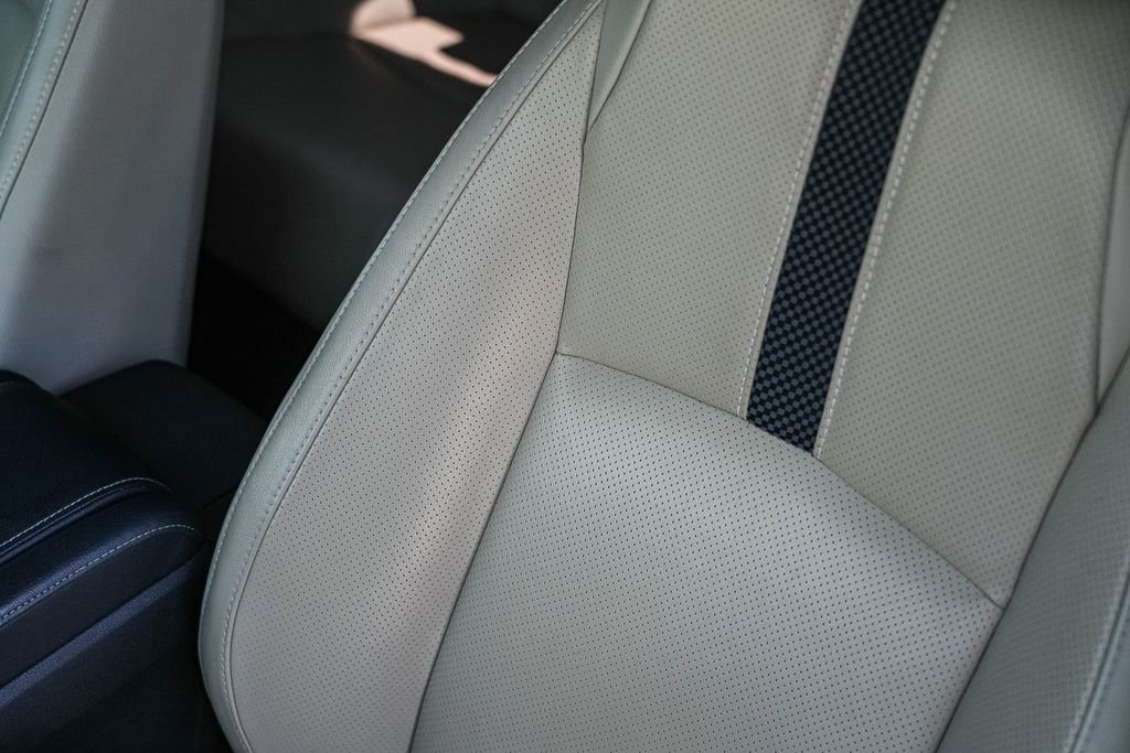 Used 2020 Honda Civic EX-L image 30