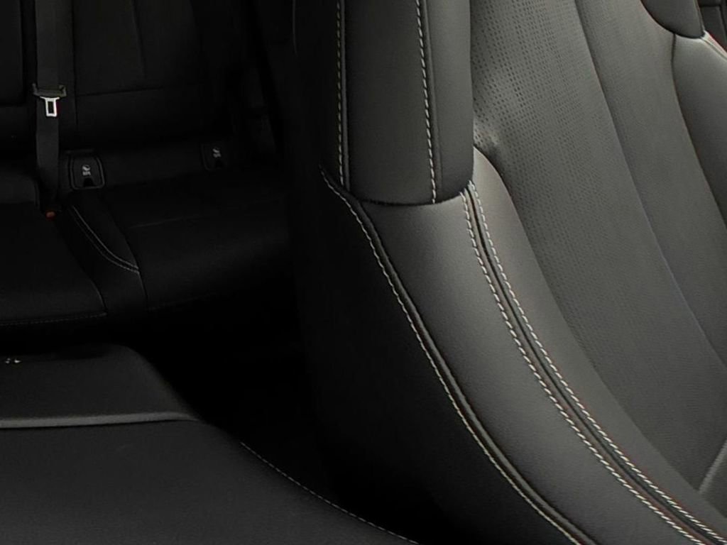 New 2026 Cadillac Lyriq Premium Luxury image 29