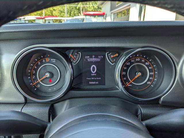 Used 2023 Jeep Gladiator Sport image 19