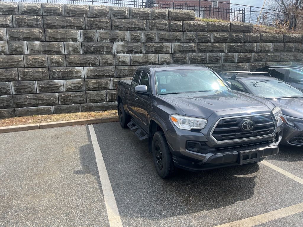 Used 2018 Toyota Tacoma SR w/ SR Convenience Package
