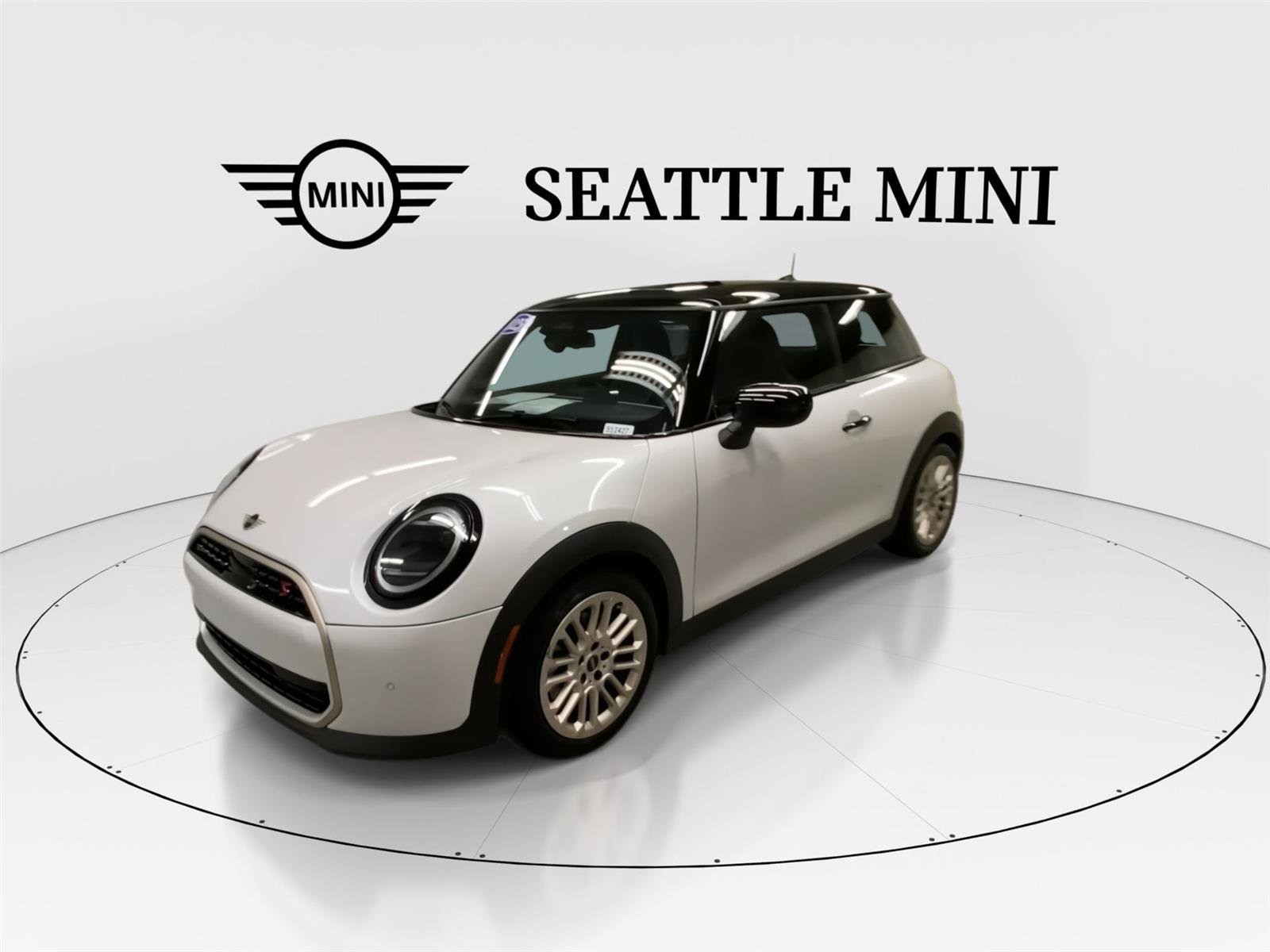 Certified 2025 MINI Cooper S image 5