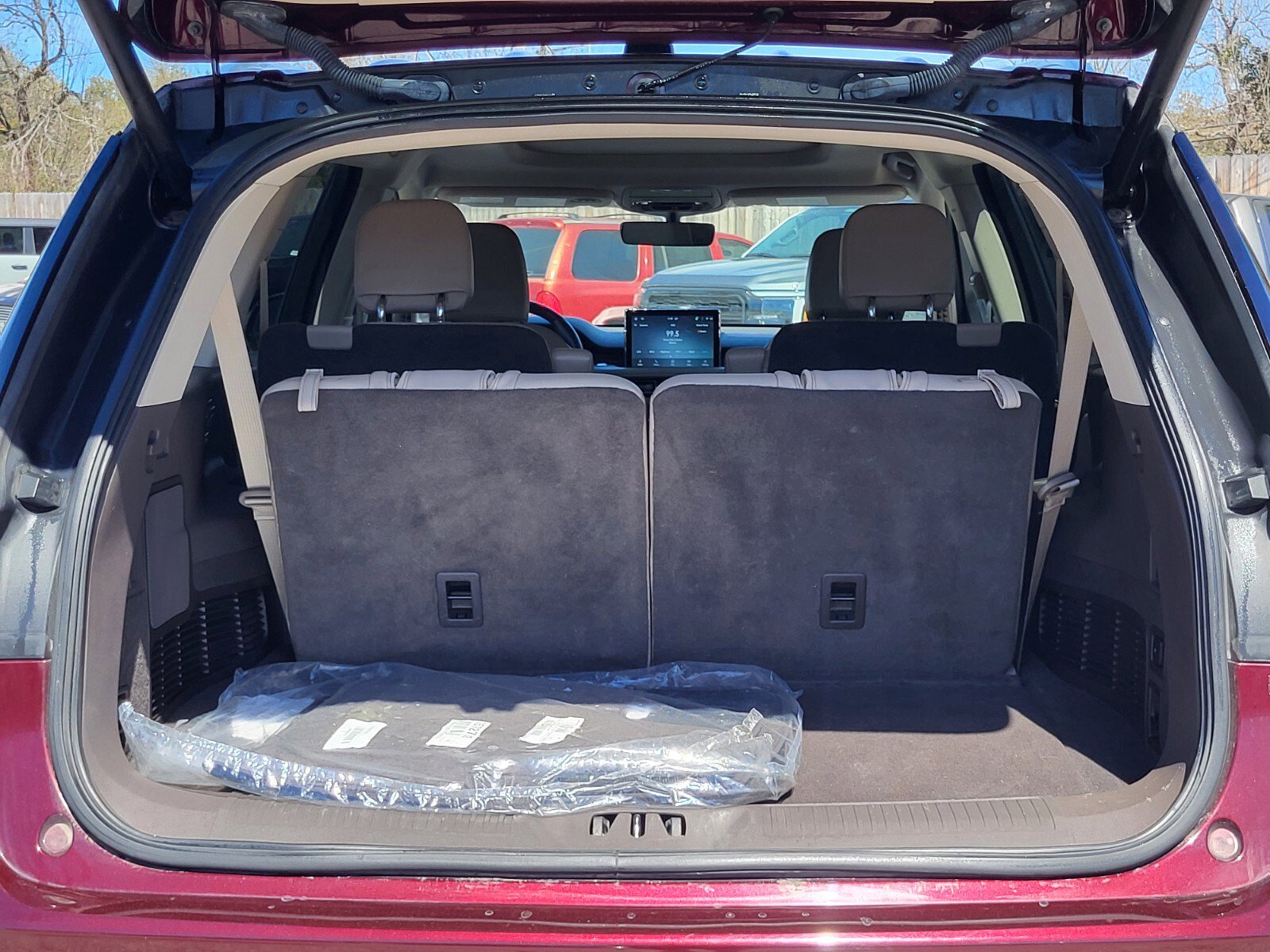 Used 2022 Lincoln Aviator Reserve w/ Equipment Group 201A RWD image 28