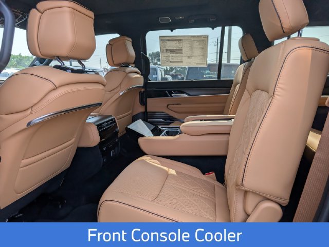 New 2026 Jeep Grand Wagoneer Summit AWD/4WD image 27