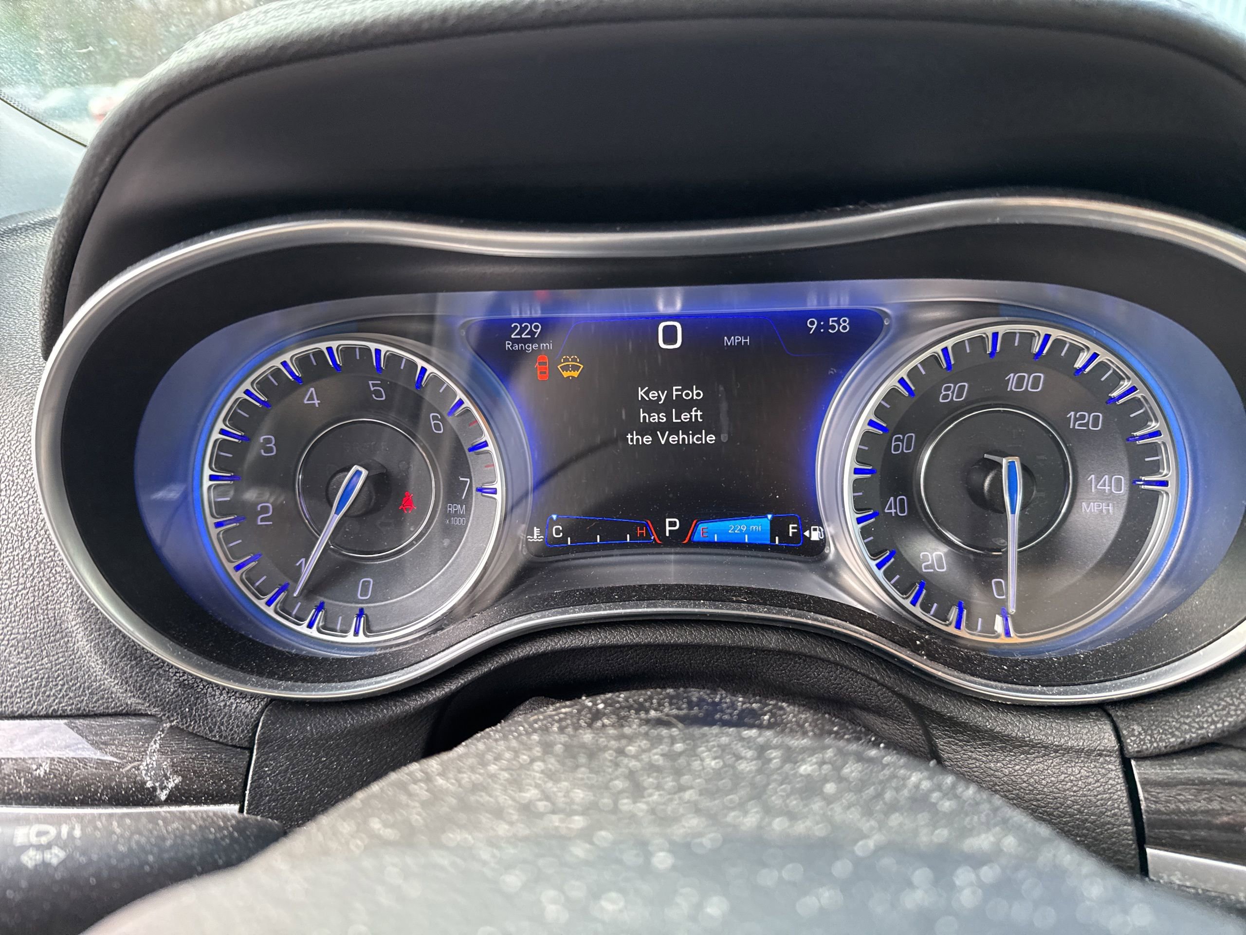 Used 2018 Chrysler 300 Touring L image 11