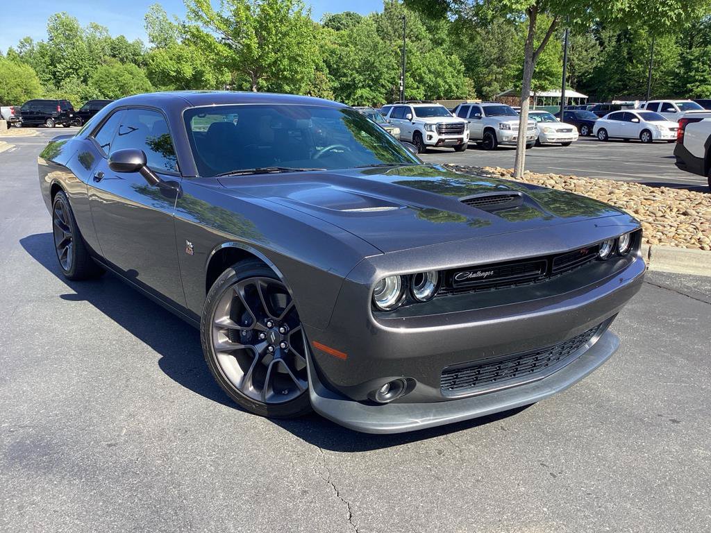 Used 2022 Dodge Challenger R/T Scat Pack RWD image 8