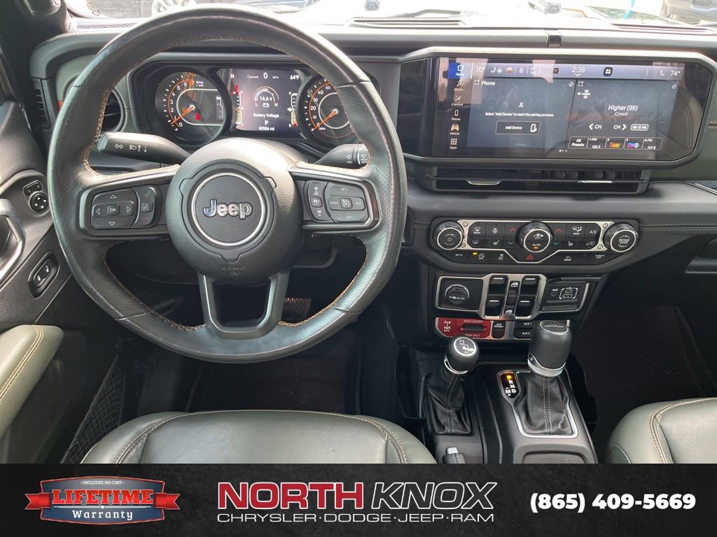 Used 2024 Jeep Gladiator Mojave w/ Convenience Group image 11