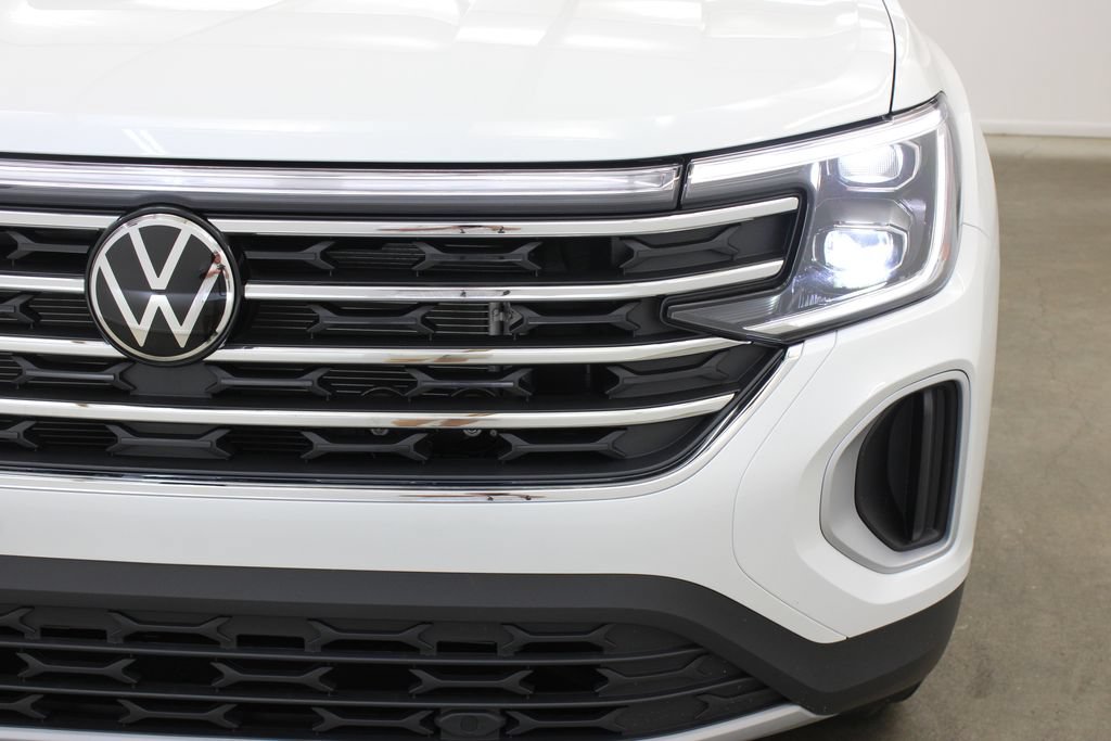 New 2026 Volkswagen Atlas SE FWD image 8