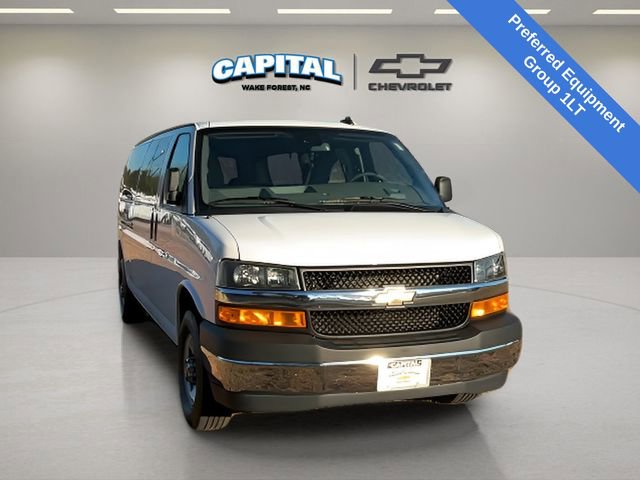 Used 2024 Chevrolet Express 3500 LT w/ LT Preferred Equipment Group image 8