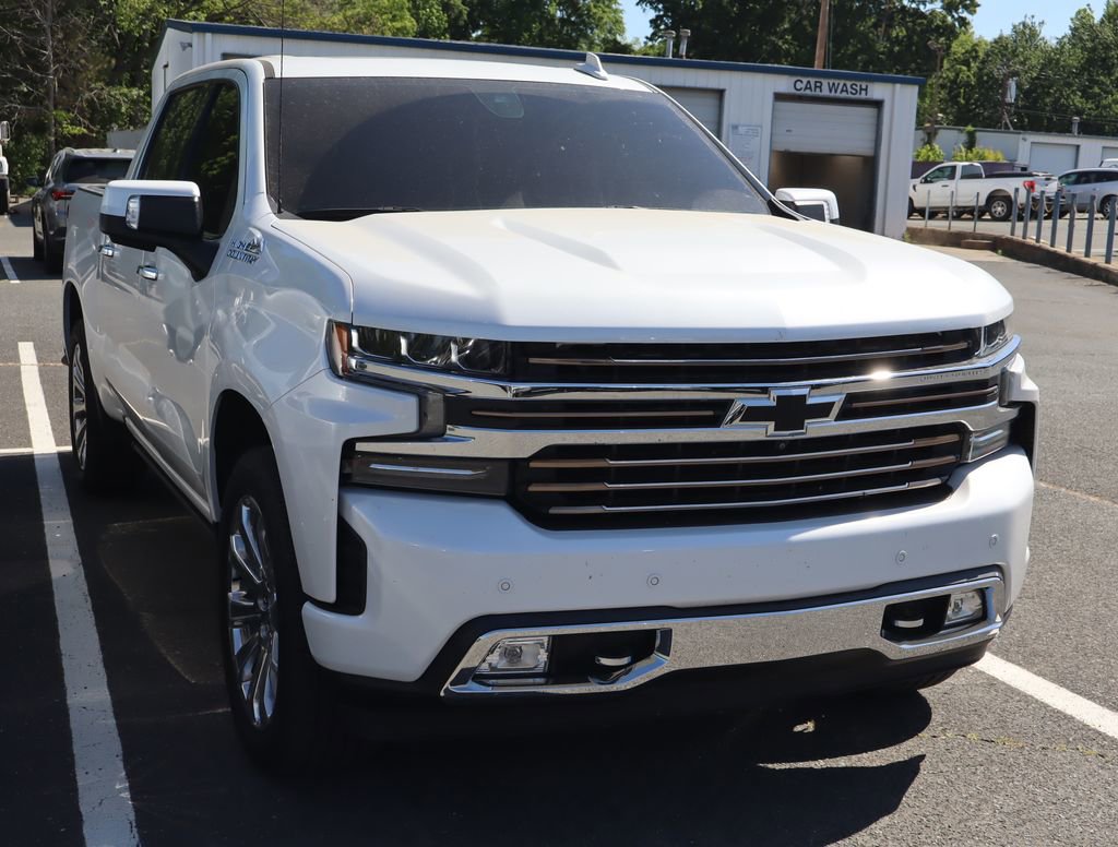 Used 2021 Chevrolet Silverado 1500 High Country w/ Technology Package image 11