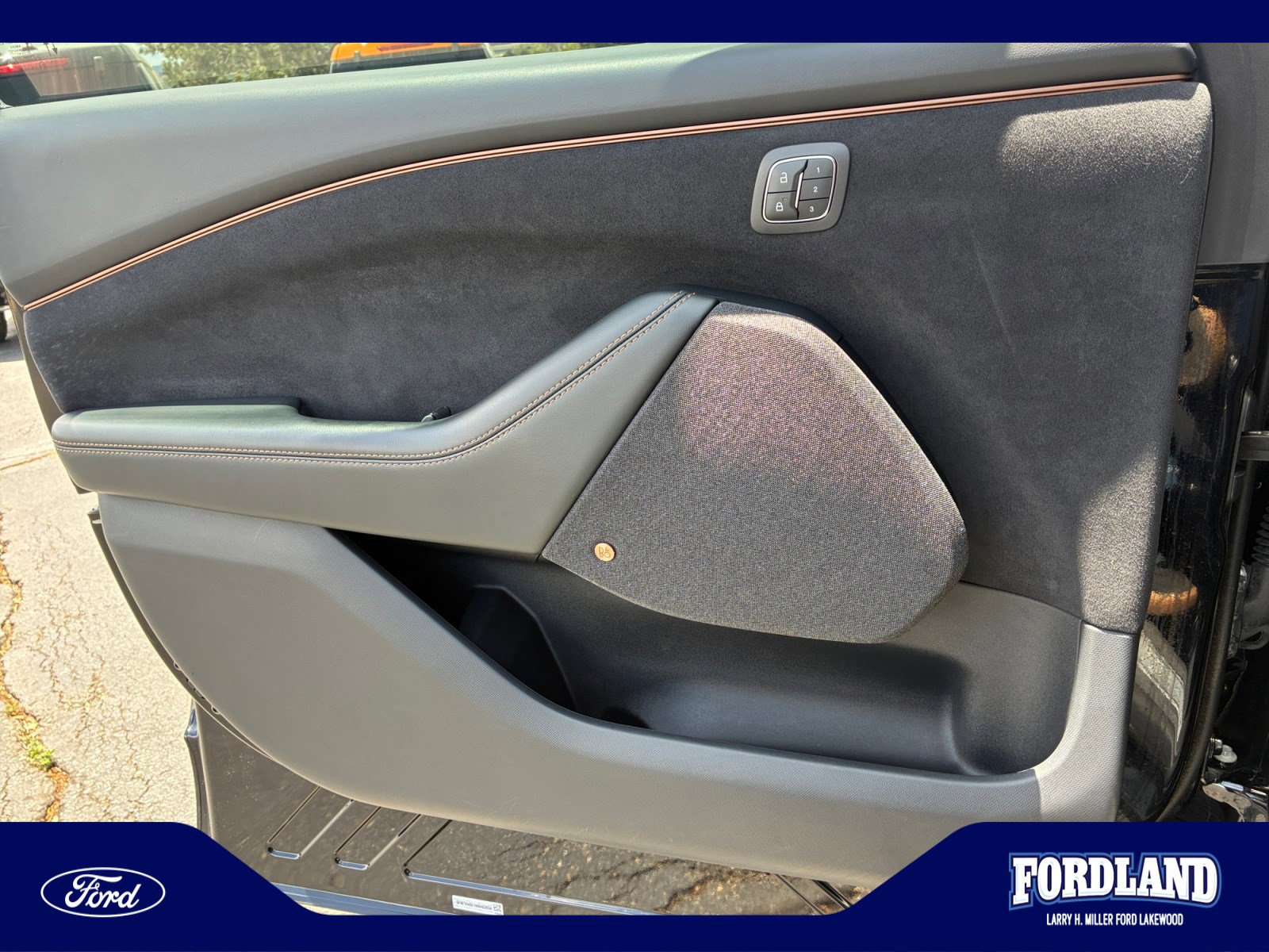 Used 2022 Ford Mustang Mach-E GT AWD/4WD image 13