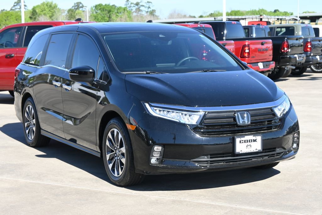 Used 2024 Honda Odyssey EX-L image 2