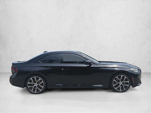 Used 2024 BMW 230i Coupe w/ Premium Package RWD image 4