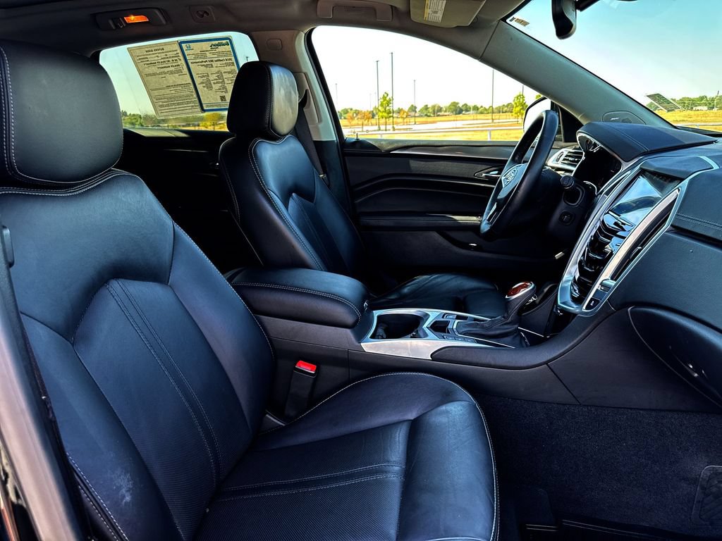 Used 2016 Cadillac SRX Performance w/ Midnight Edition Package FWD image 25