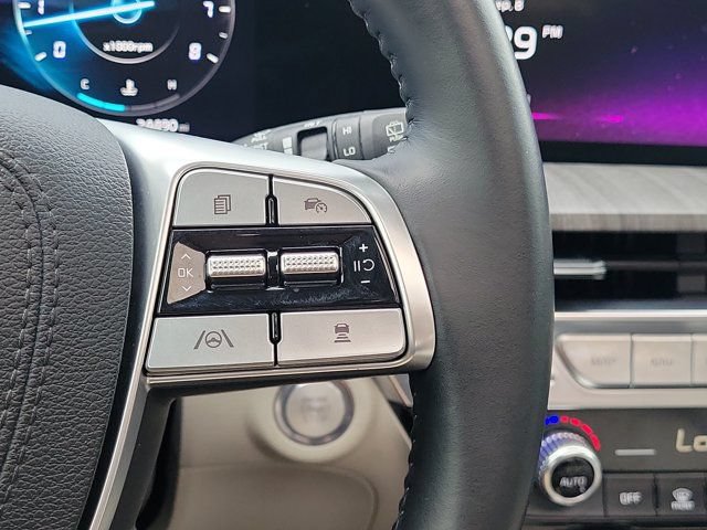Used 2024 Kia Telluride SX w/ Towing Package FWD image 22