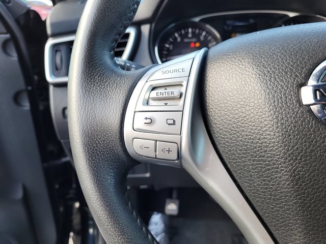 Used 2016 Nissan Rogue SL w/ SL Premium Package FWD image 23