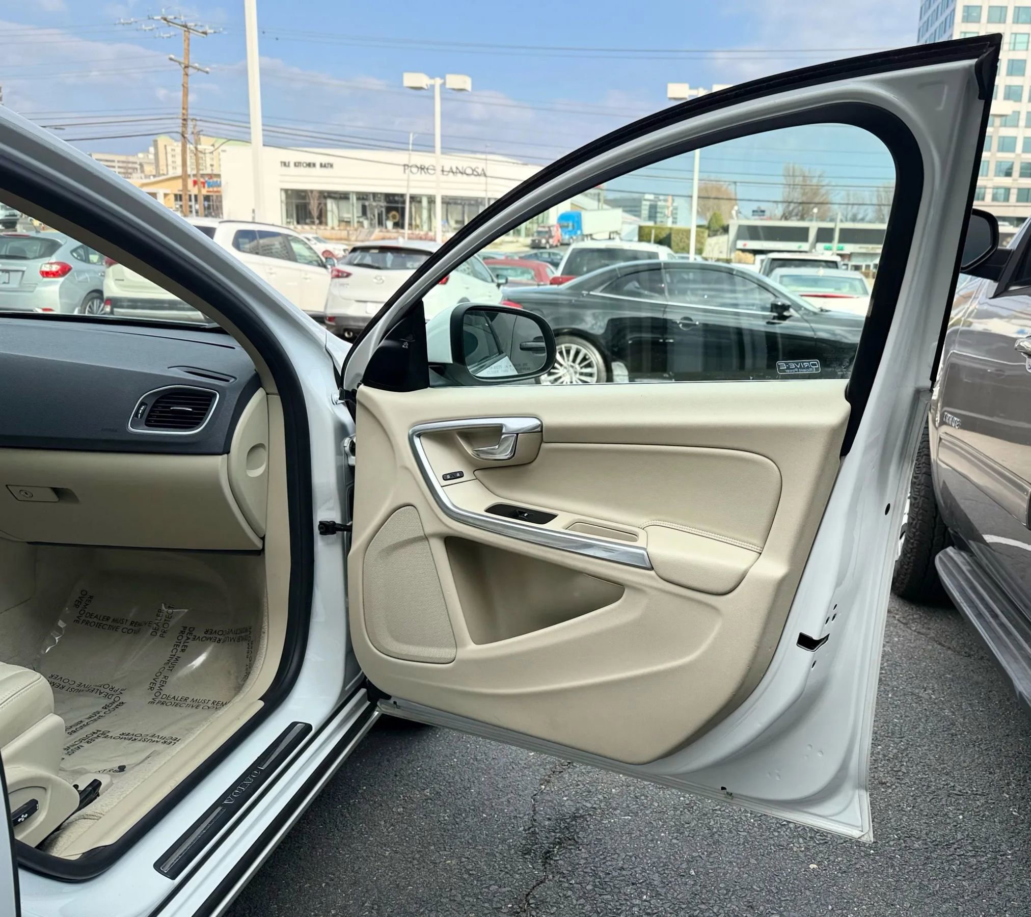 Used 2015 Volvo S60 T5 Premier image 35