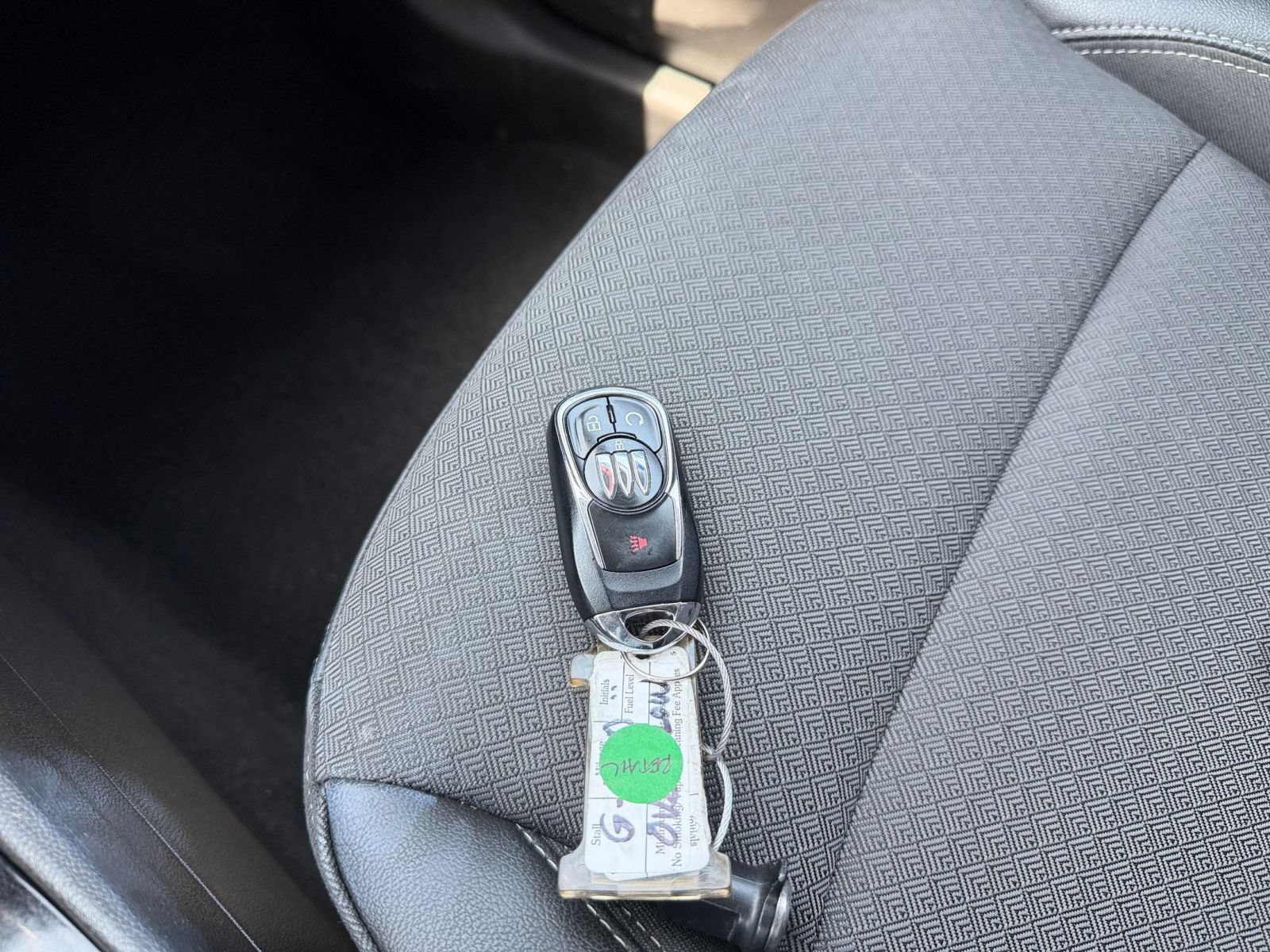Used 2025 Buick Encore GX Preferred AWD/4WD image 21