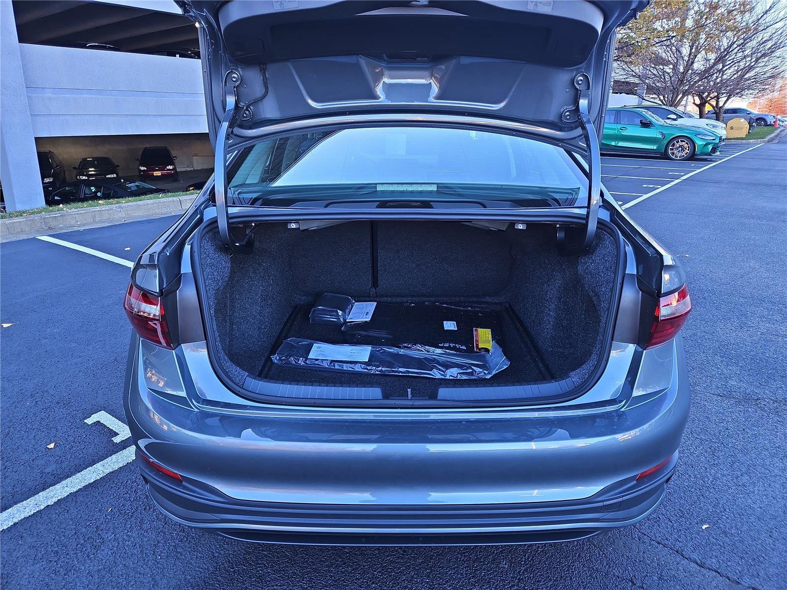 New 2026 Volkswagen Jetta SE image 5