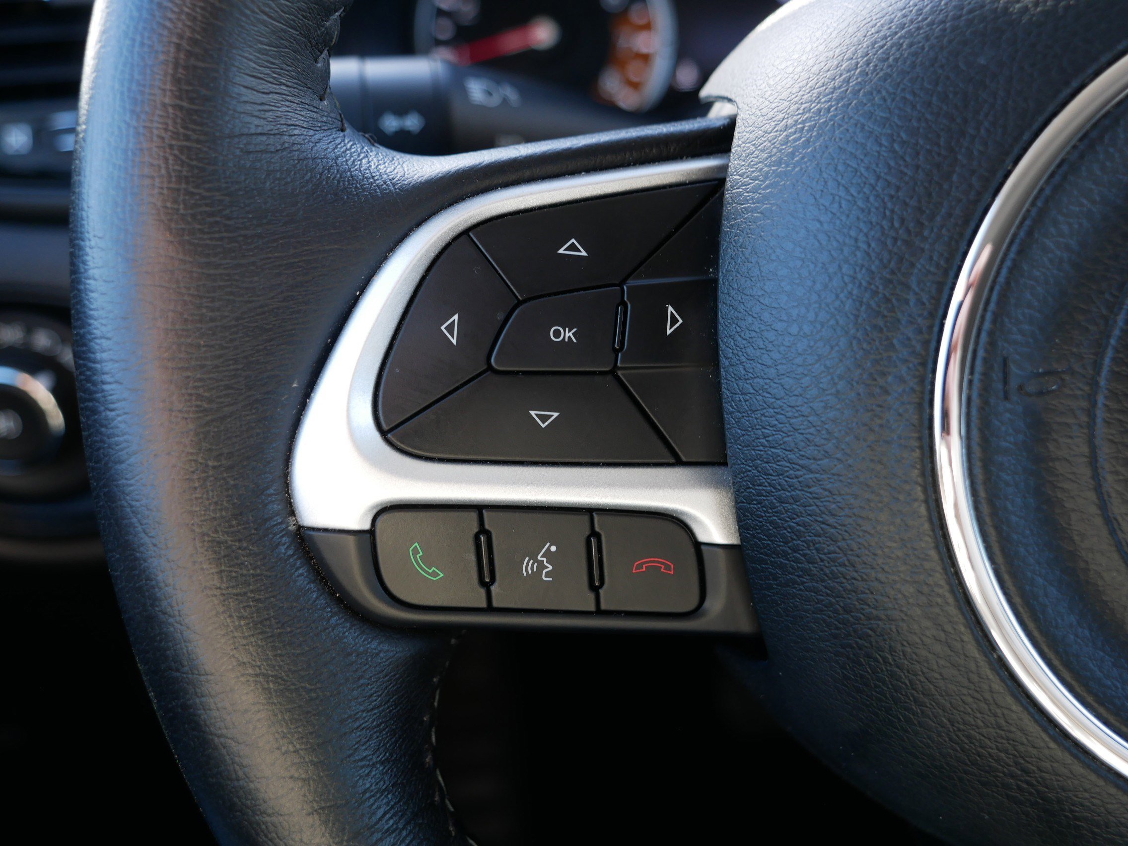 Used 2023 Jeep Renegade Altitude w/ Convenience Group I image 31