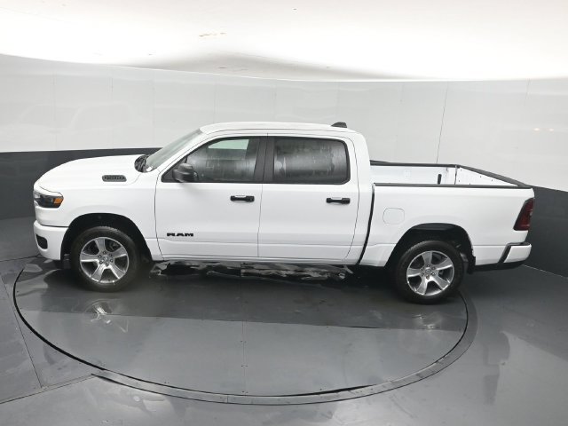 New 2027 RAM 1500 Express AWD/4WD image 47