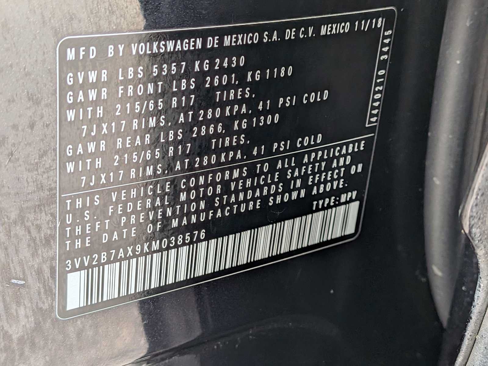 Used 2019 Volkswagen Tiguan SE AWD/4WD image 32