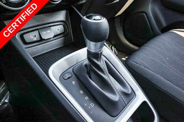 Certified 2024 Hyundai Venue SE FWD image 23