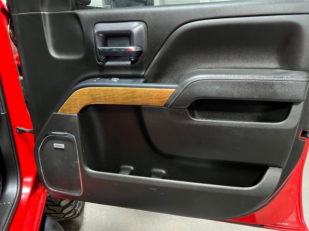 Used 2019 Chevrolet Silverado 2500 LTZ w/ LTZ Plus Package image 11