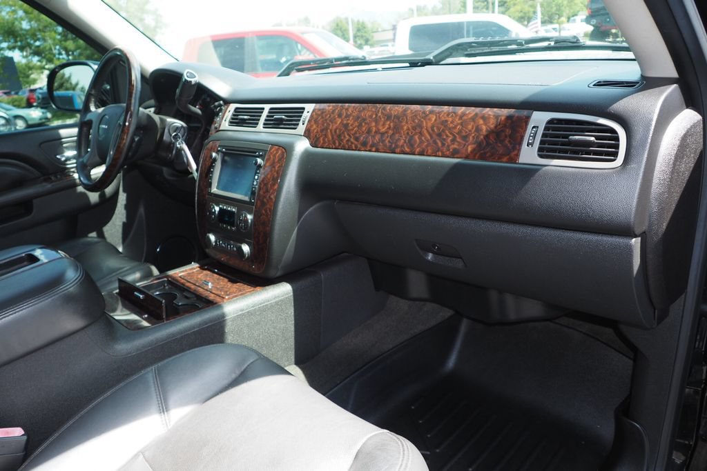 Used 2013 GMC Sierra 2500 Denali AWD/4WD image 19
