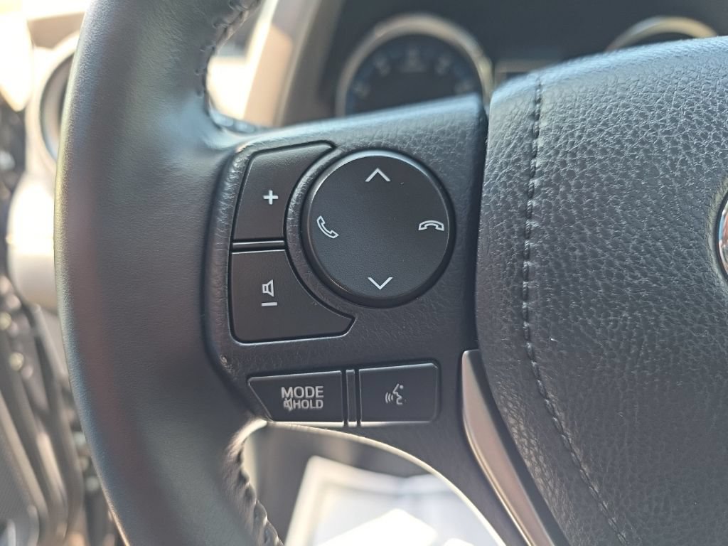 Used 2017 Toyota RAV4 Limited w/ Advanced Technology Package FWD image 35