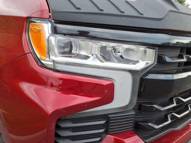 Used 2024 Chevrolet Silverado 1500 LT Trail Boss w/ Convenience Package II AWD/4WD image 3