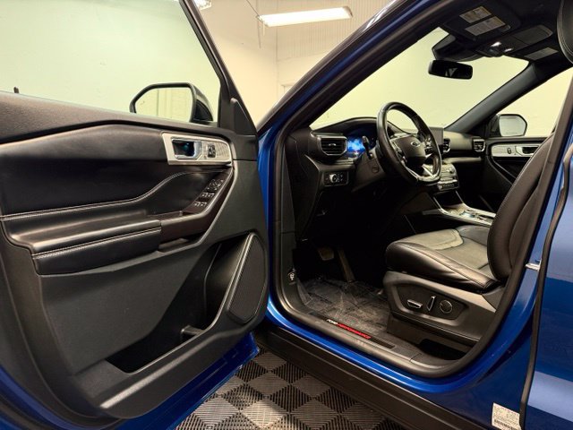 Used 2020 Ford Explorer ST w/ ST Street Pack AWD/4WD image 9