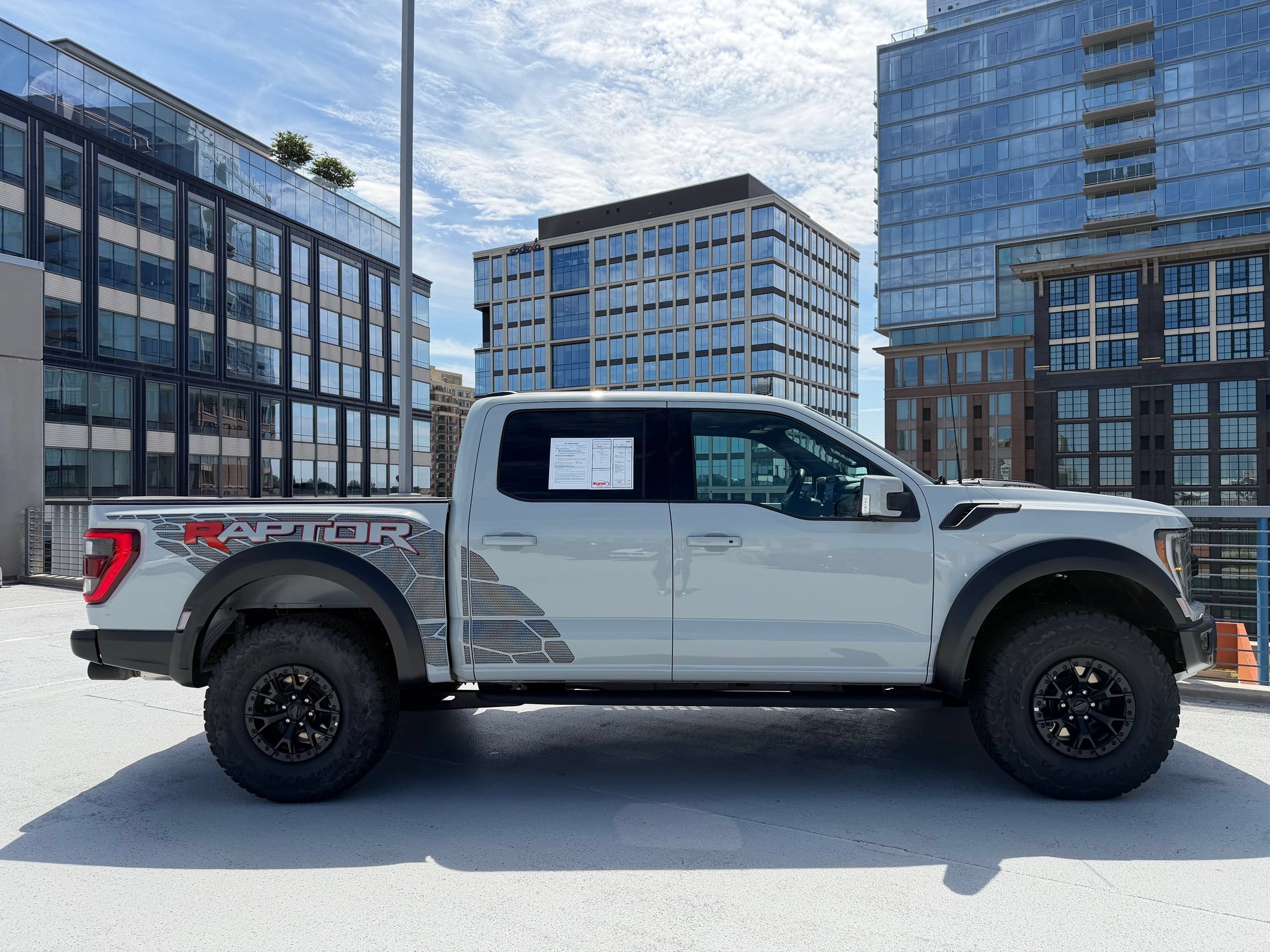 Used 2023 Ford F150 Raptor w/ Equipment Group 802A Raptor R AWD/4WD image 8