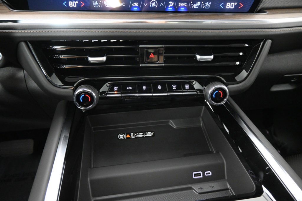 New 2026 Chevrolet Suburban High Country image 33