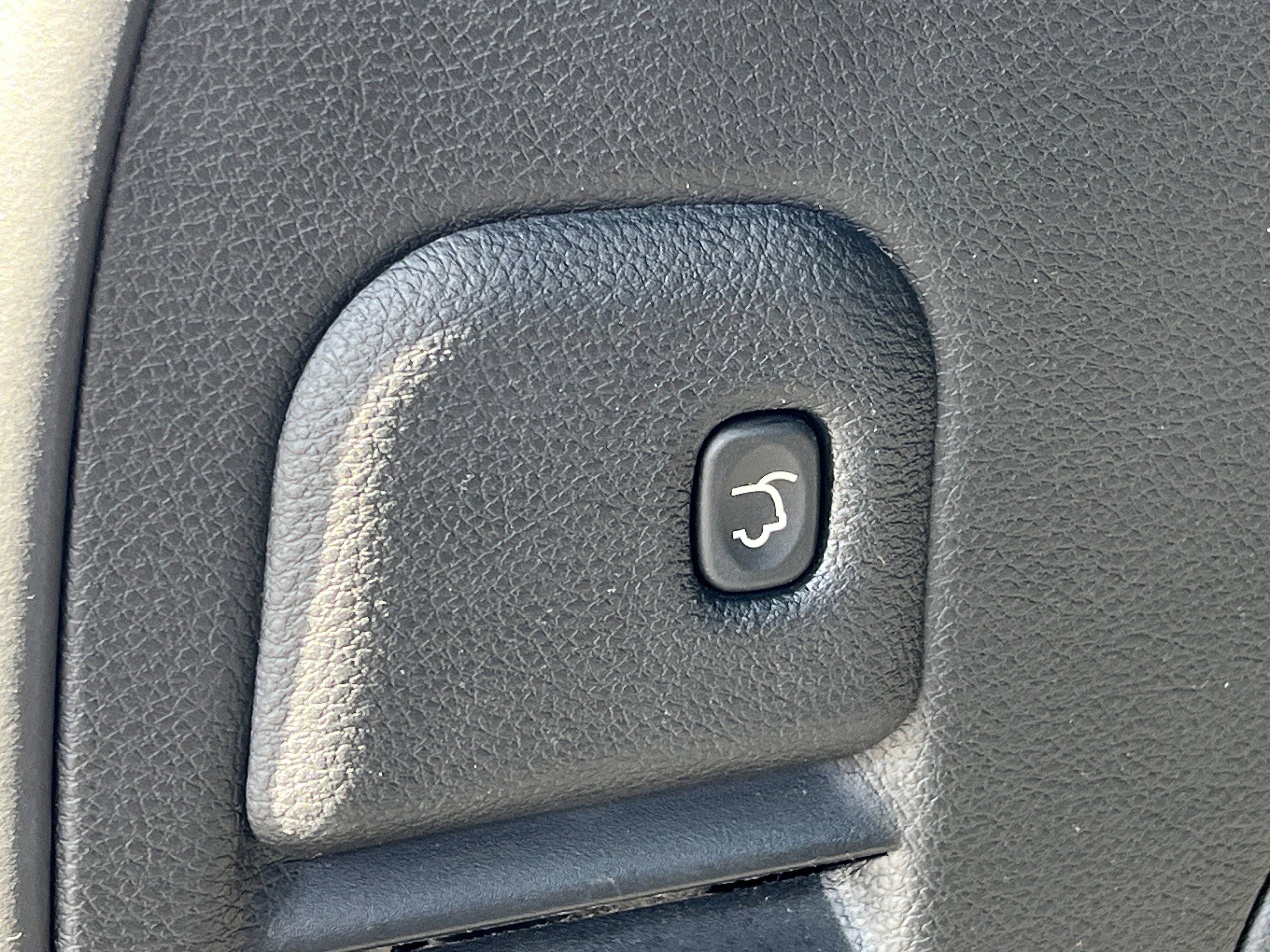 Used 2021 Jeep Grand Cherokee Freedom Edition image 25